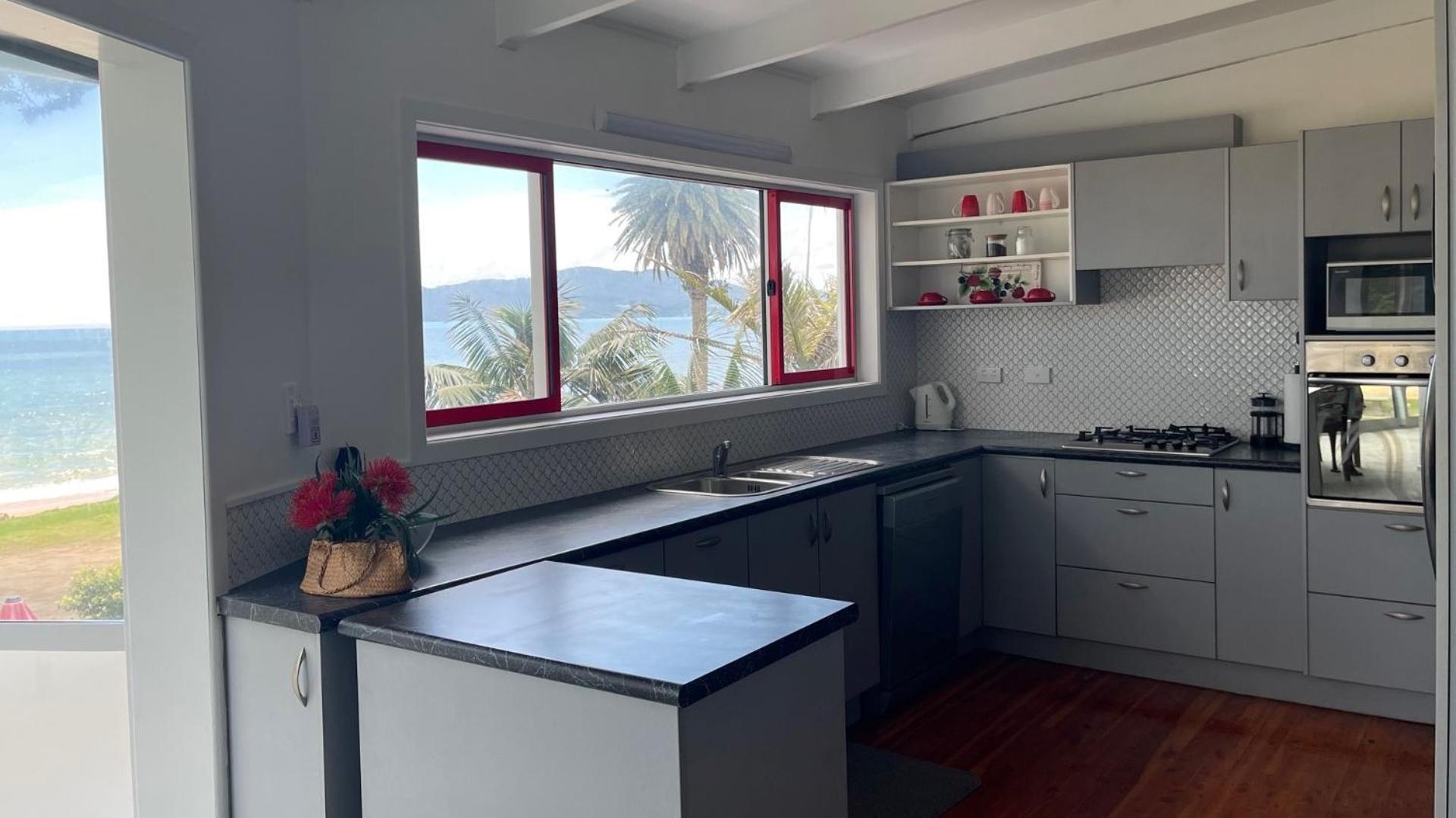 Driftwood Lodge Beachfront, Cable Bay, Northland Coopers Beach Δωμάτιο φωτογραφία